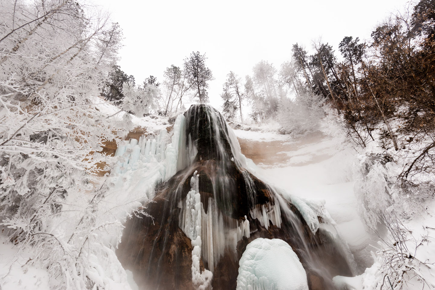 Ice jam temporarily closes Smith Falls SP campground