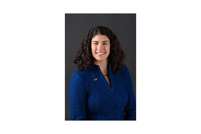 Portrait of Commissioner Lisa Roskens